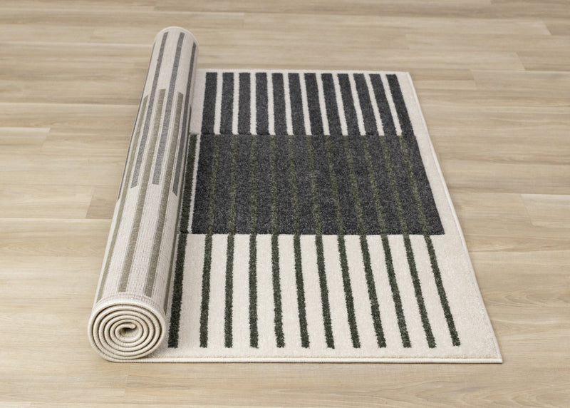 Tapis Maverick vert, noir et blanc a rayures modernes, 5'3\" x 7'7\"