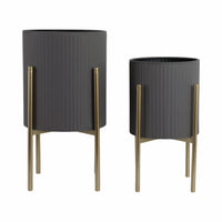 Cache-pot strié de 23 po en fer gris sur support en métal doré - ensemble de 2