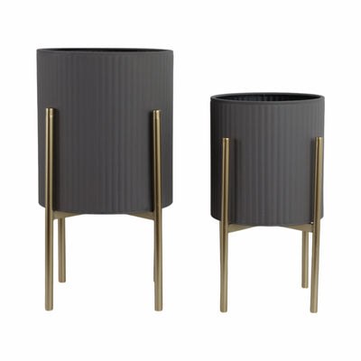 Iron 23" Ridges Grey Planter on Gold Metal Stand - Set of 2|Cache-pot strié de 23 po en fer gris sur support en métal doré - ensemble de 2