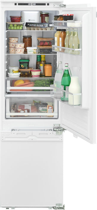 Réfrigérateur Electrolux de 8,6 pi3 et de 21 po de profondeur comptoir à congélateur inférieur - panneau personnalisable - ERBB0920AP
