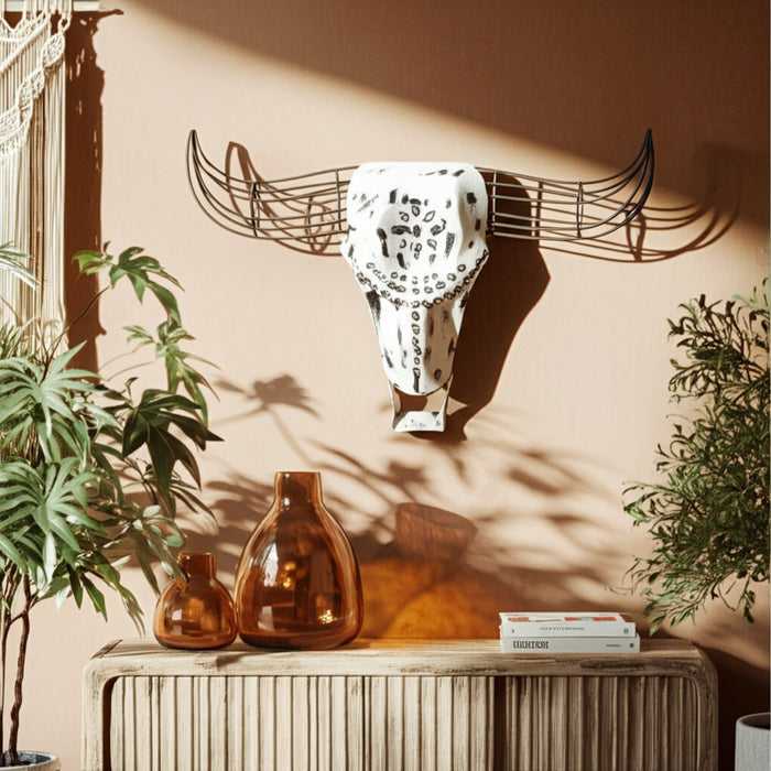 Décoration murale bison de 12 po en métal - noire et blanche