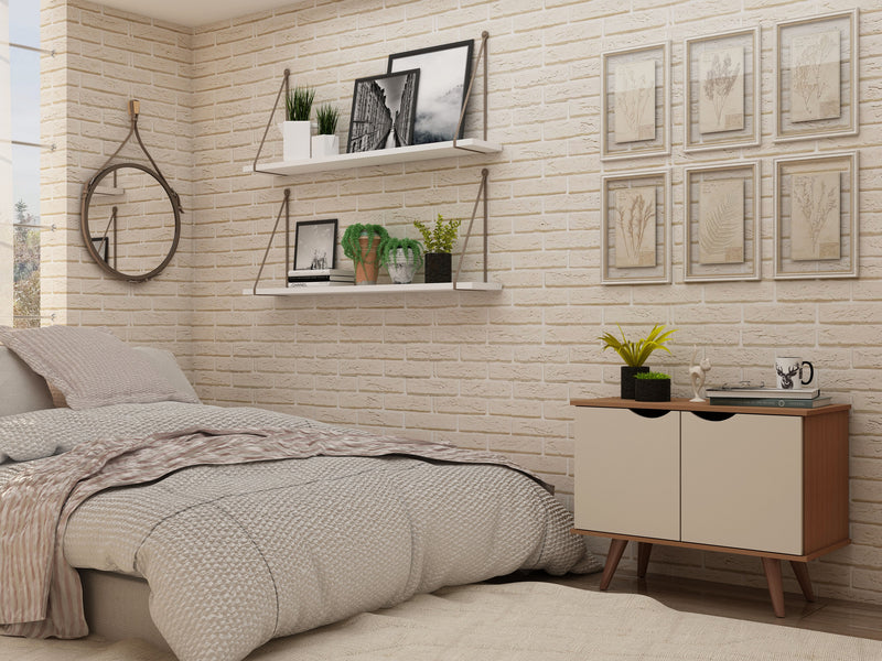 Armoire décorative Hampton de Manhattan Comfort avec 2 tablettes et pattes en bois massif - blanc cassé et crème d’érable