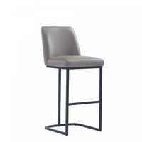 Tabouret de bar moderne en metal et tissu Serena, coloris taupe