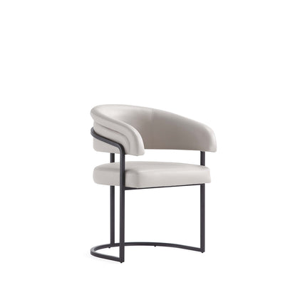 Augusta Modern Metal Vegan Leather Dining Chair in Light Gray | Chaise de salle a manger Augusta moderne en metal et cuir vegetalien, gris clair