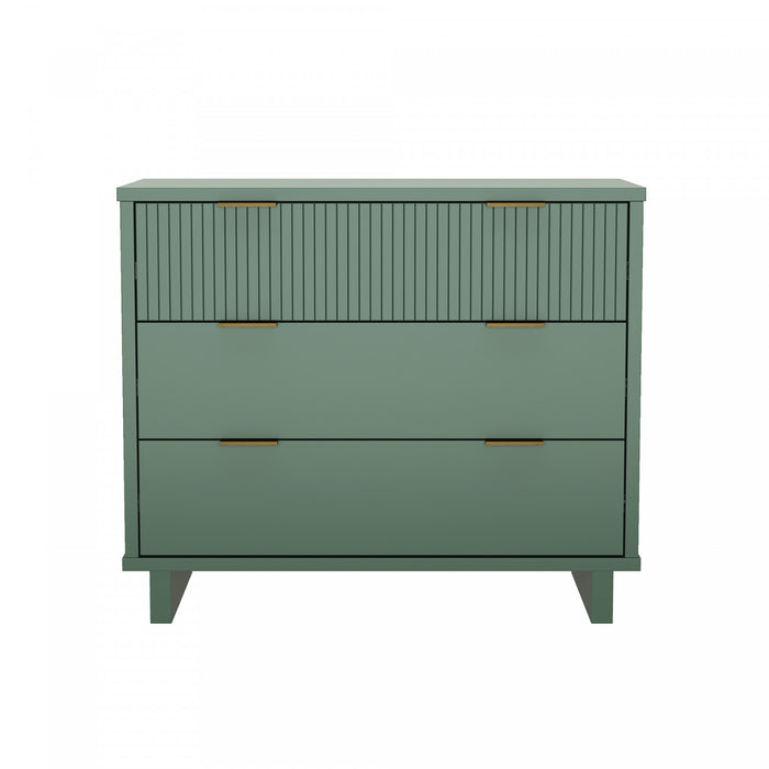 Commode contemporaine Elara 38\" en bois massif vert sauge (3 tiroirs)