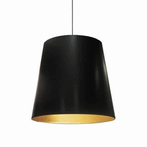 Grand luminaire suspendu de Dainolite avec très grand abat-jour cylindrique noir et doré, et 1 ampoule