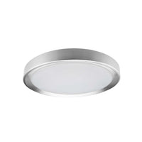 Plafonnier affleuré Flynn de Dainolite qui diffuse la lumière, avec fini chromé satiné et blanc, et ampoule de 24 W