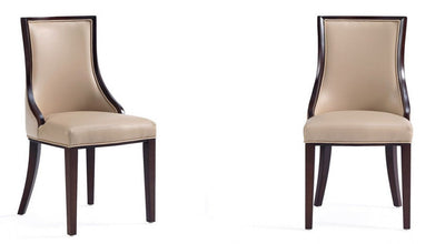 Manhattan Comfort Set of 2 Grand Faux Leather Dining Chairs - Tan|Ensemble 2 chaises de salle à manger Grand de Manhattan Comfort en similicuir - tan