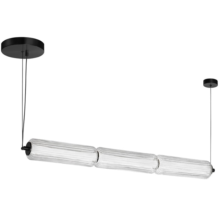Luminaire suspendu horizontal Ramona de Dainolite en verre cannelé transparent, avec fini noir mat et ampoule à DEL de 30 W