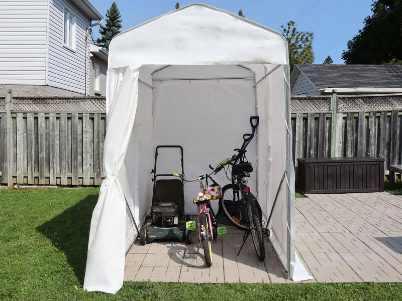 Gazebo Penguin abri utilitaire 5 pi. x 8pi.
