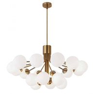Lustre Amanda de Dainolite en verre blanc opale, avec fini laiton vieilli et 18 ampoules