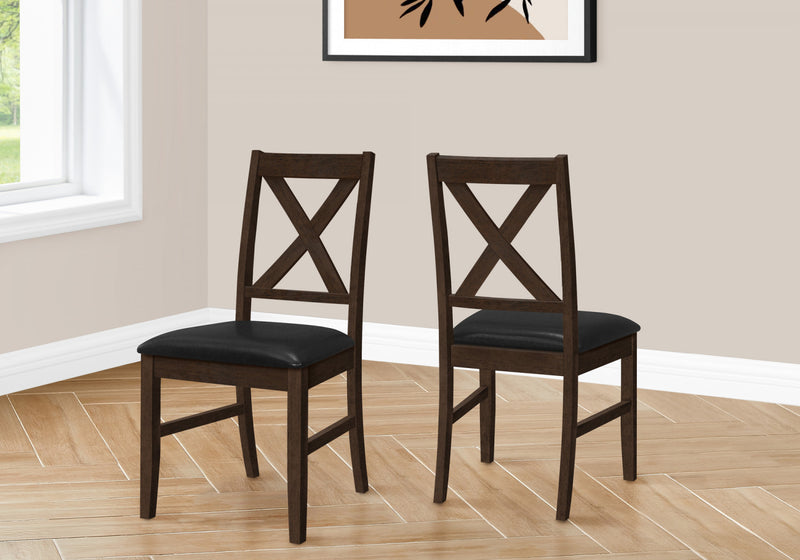 Ensemble de 2 chaises de salle à manger avec bois massif brun et apparence cuir brun pour la salle à manger et la cuisine