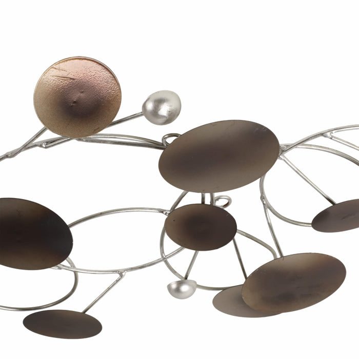 Décoration murale de 47 po avec petits disques en métal