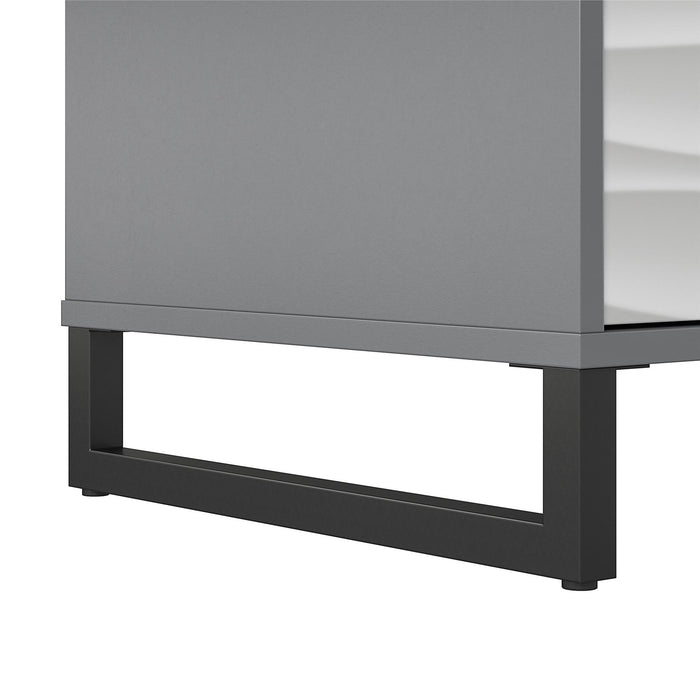 Console multimédia Monterey d’Ameriwood Home pour téléviseurs jusqu’à 85 po - graphite