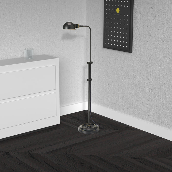 Lampe à pied Fedora de Dainolite avec abat-jour, bras réglable et fini bronze brossé huilé