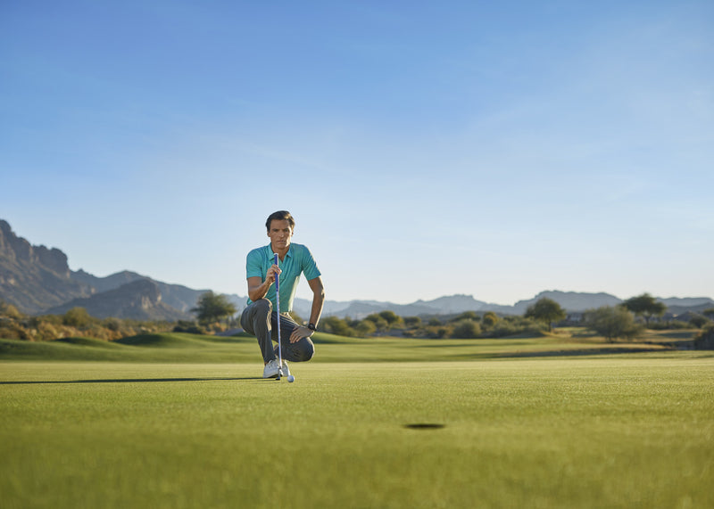 Montre De Golf Garmin Approach® S12 - 42 000 Parcours Precharges Avec Une Autonomie De Batterie Gps De 30 Heures - Noir