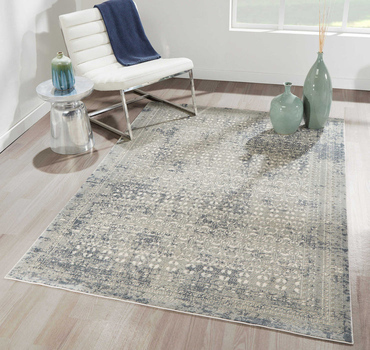 Tapis Traditionnel Mabel 5'1\" x 7'7\" en Vert