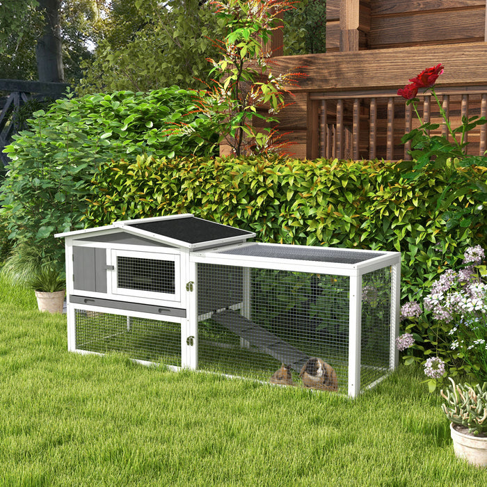 Pawhut Clapier D'exterieur A 2 Niveaux, Grande Cage A Lapins En Bois De 62 Po Avec Toit Resistant Aux Intemperies, Plateau Amovible, Portes, Fenetres Et Rampe, Gris Clair