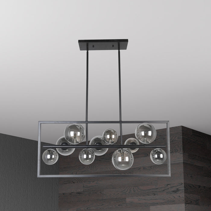 Luminaire suspendu horizontal Glasgow de Dainolite en verre fumé, avec cadre carré, fini noir mat et 10 ampoules