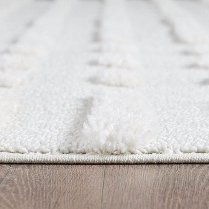 Carpette à poil long Lola crème à motif écossais - 6 pi 7 po x 9 pi 6 po