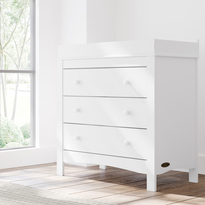 Graco Noah 3 Commode a tiroirs avec dessus a langer - Blanc