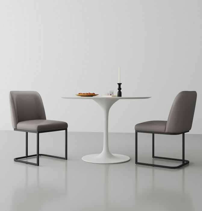 Chaise de salle a manger moderne Serena en metal et cuir vegetalien taupe - Lot de 2