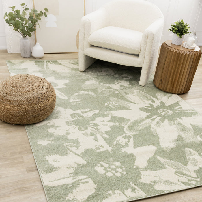 Carpette Ellis verte et crème à motif floral - 5 pi 3 po x 7 pi 7 po