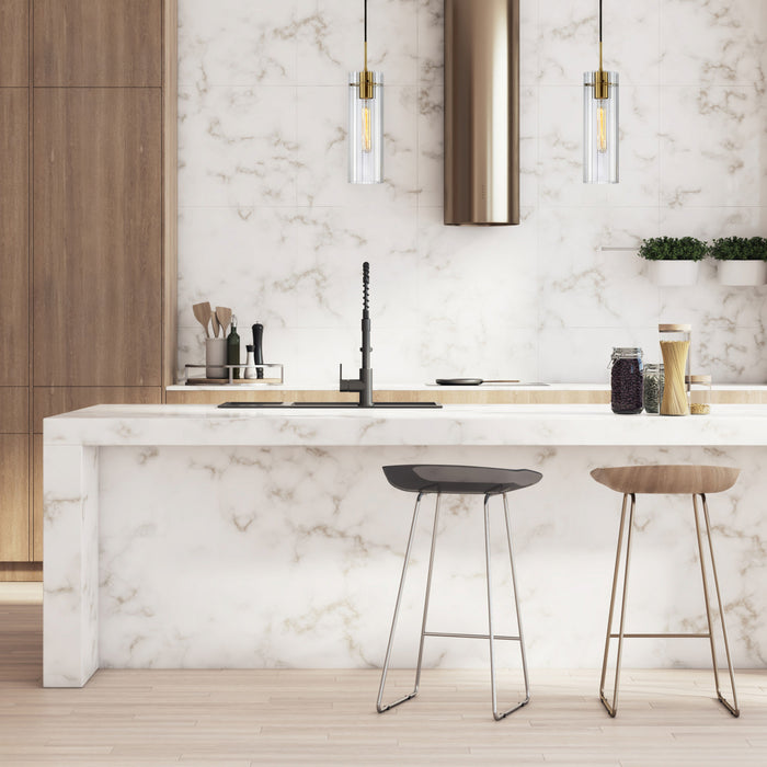 Luminaire suspendu Patia de Dainolite en verre cannelé transparent, avec fini laiton vieilli et 1 ampoule