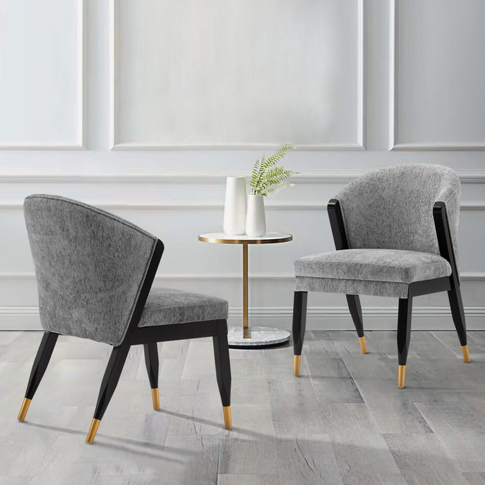 Chaise de salle a manger Ola en bois moderne avec revetement en chenille grise - Lot de 2