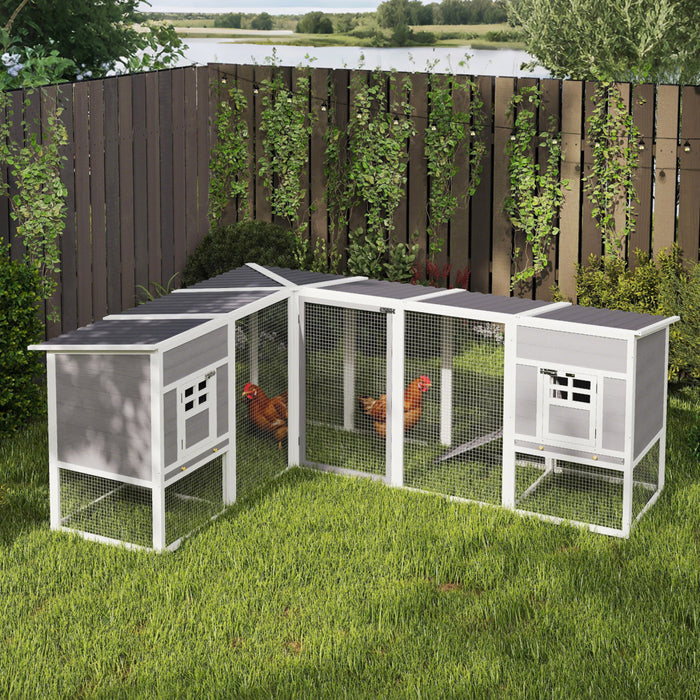 PawHut Poulailler en bois de 251 cm avec enclos integre, clapier a lapins en forme de L avec 2 maisons, toit impermeable et rampes, gris