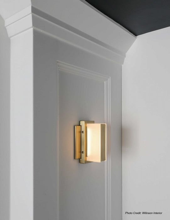 Lumière de coiffeuse murale Viola de Dainolite avec fini laiton vieilli et 1 ampoule à DEL