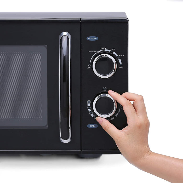 Four a micro-ondes de comptoir Commercial Chef serie CHM, 0,9 pi³, CHMH900B6C, noir