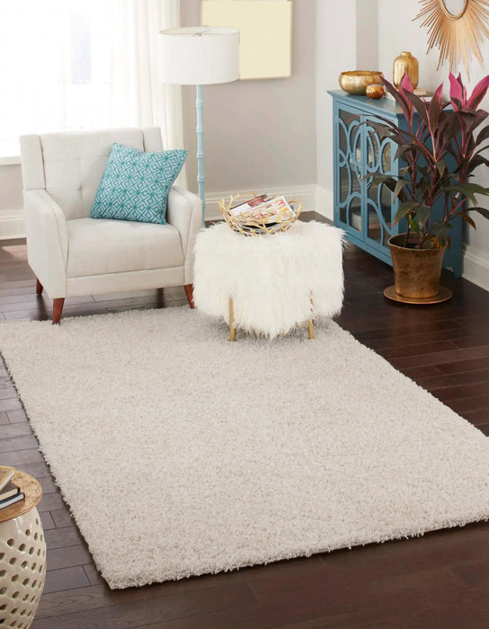 Carpette Vera crème - 5 pi 0 po x 8 pi 0 po   