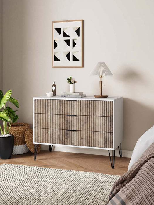Commode moderne Dumbo 35\" a rainures, gris rustique et blanc (3 tiroirs)