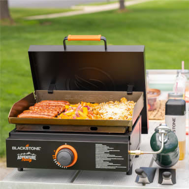 Plaque de cuisson « Blackstone 17\" Adventure Ready » avec couvercle rigide et sac de transport - 2273CA