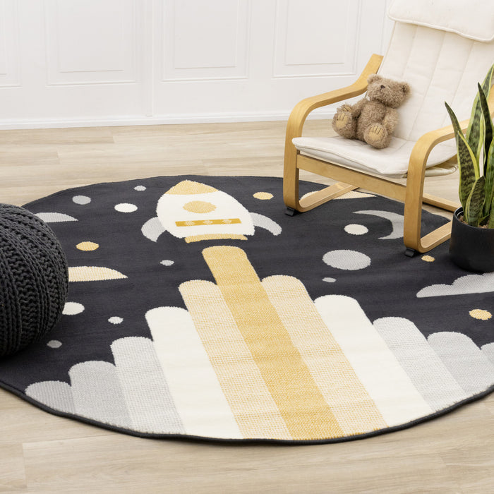 Carpette ronde Forte à motif de vaisseau spatial pour enfants - 5 pi 3 po x 5 pi 3 po