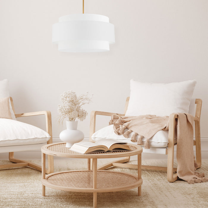 Luminaire suspendu Priya de Dainolite de 30 po de diamètre avec abat-jour blanc, fini laiton vieilli et 4 ampoules