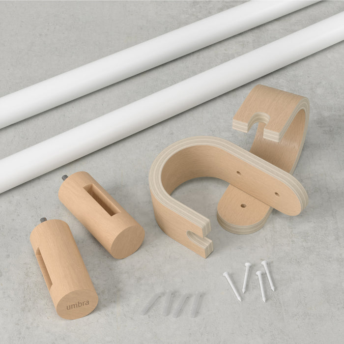  Tringle à rideaux extensible Bellwood de Umbra blanche et naturelle de 1 po - 42 po à 120 po