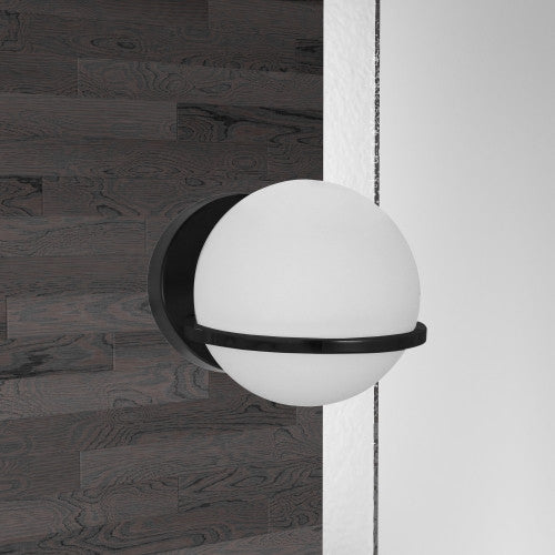 Applique murale Sofia de Dainolite en verre blanc opale, avec fini noir mat et 1 ampoule