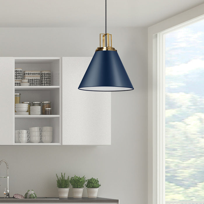 Luminaire suspendu Sonus de Dainolite avec fini bleu cobalt, touches laiton vieilli et 1 ampoule