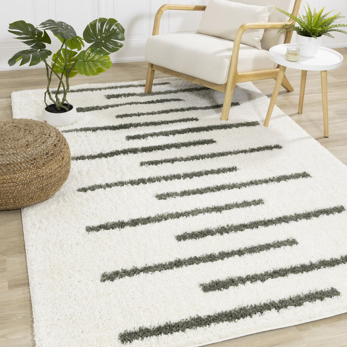 Carpette douce Taylor à motifs de lignes - 5 pi 3 po x 7 pi 7 po