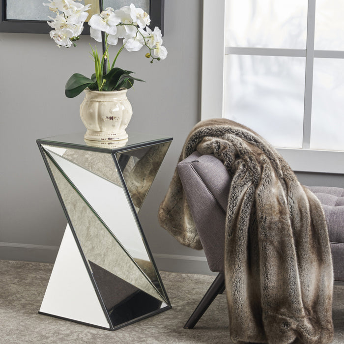 Table D’appoint Geometrique Au Design Reflechissant Molly Avec Miroir, Verre Et Bois Composite, Argent