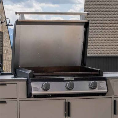 Blackstone 28\" Plancha encastrable a 3 bruleurs avec hotte - 6128