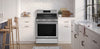 Frigidaire Gallery 5.1 Cu. Ft. Rear Control Gas Range with Total Convection - GCRG3059BF | Cuisinière à gaz Frigidaire Gallery de 5,1 pi3 avec commandes à l’arrière et convection totale - GCRG3059BF