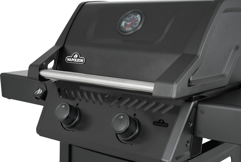 Barbecue à gaz FreestyleMC 365 de Napoleon de 30 000 BTU à 2 brûleurs - noir mat - FL365NMK-1