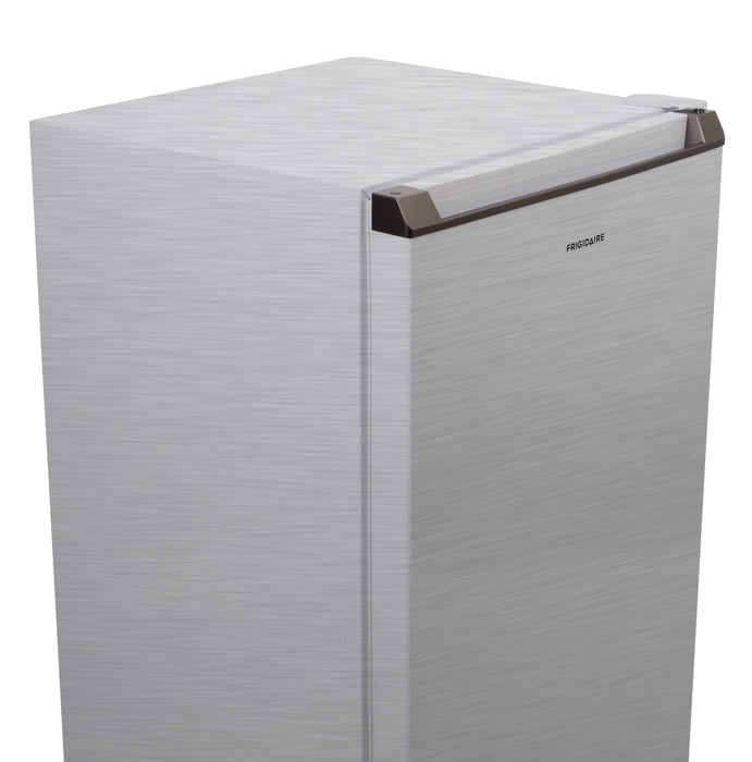 Réfrigérateur compact Frigidaire de 4,5 pi3 - acier inoxydable - EFR489-SS-6COM