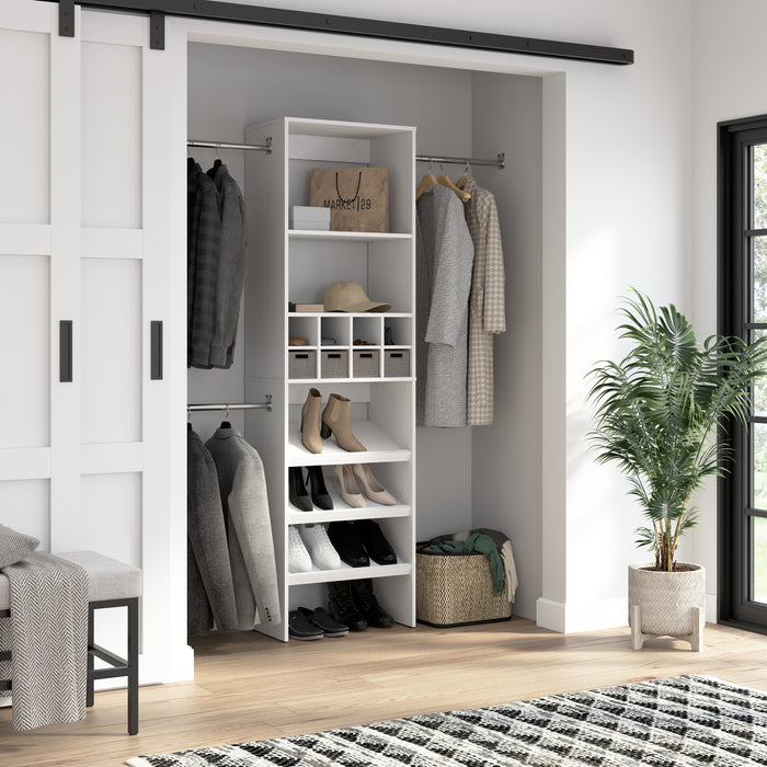 Organisateur de garde-robe Carina de Bestar de 24 po (L) avec tablettes pour chaussures, tringles à vêtements et compartiments - blanc