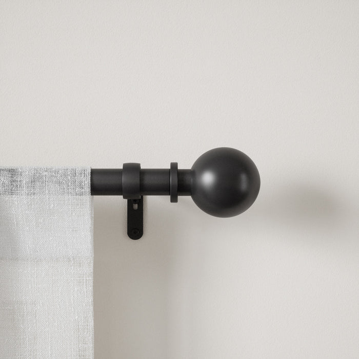  Tringle à rideaux extensible Bolas de Umbra noir mat de 1 po - 72 po à 144 po