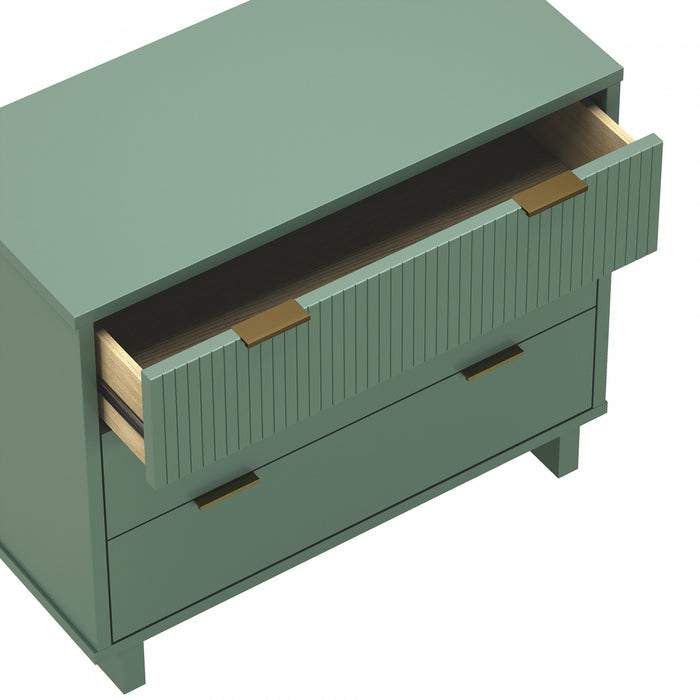 Commode contemporaine Elara 38\" en bois massif vert sauge (3 tiroirs)