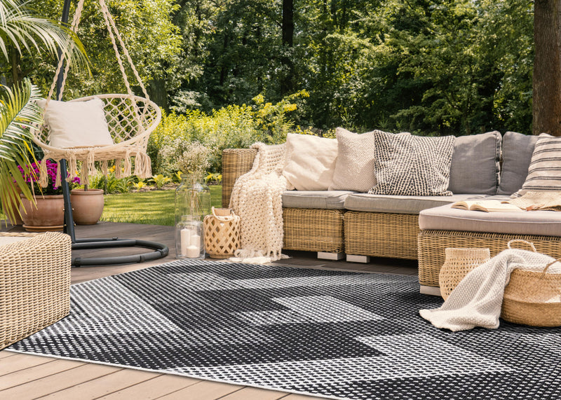 Carpette Brooke à motif de chevron recto verso pour l'extérieur - 7 pi 10 po x 11 pi 2 po